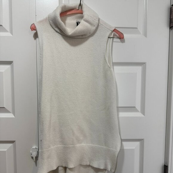 Design Lab White Sleeveless Turtleneck Sweater Vest – Size Large - Picture 1 of 8